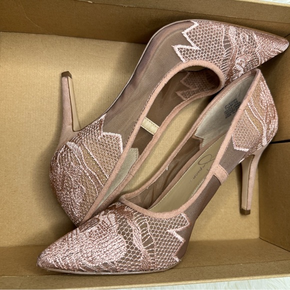 Elegant Lace Stiletto Heels - Picture 1 of 3